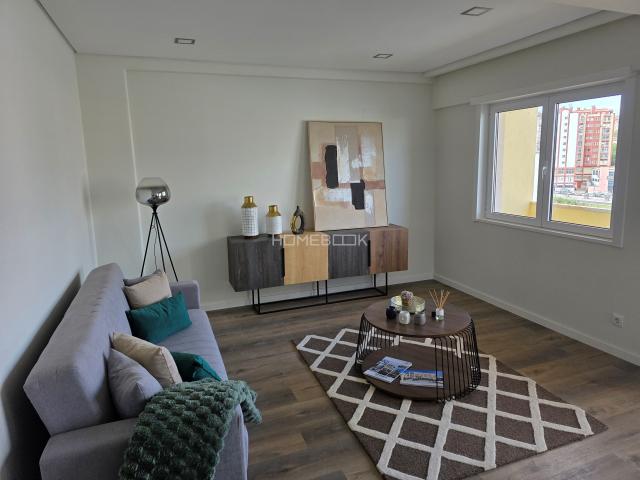 Apartamento venda em Bairro de Santa Cruz de Benfica, Lisboa