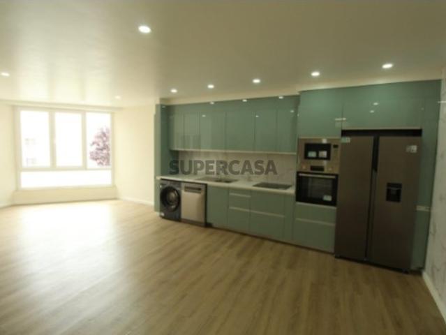Casa venda em A Ver-o-mar, Porto