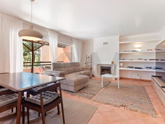 Apartamento venda em Herdade da Aroeira, Almada