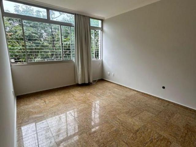 Apartamento venda em Região Geográfica Imediata do Distrito Federal, Região Integrada de Desenvolvimento do Distrito Federal e Entorno