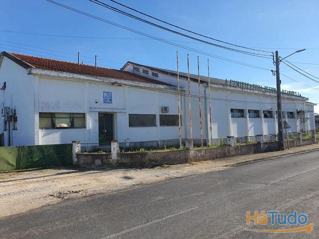 Armazém venda em Santarém