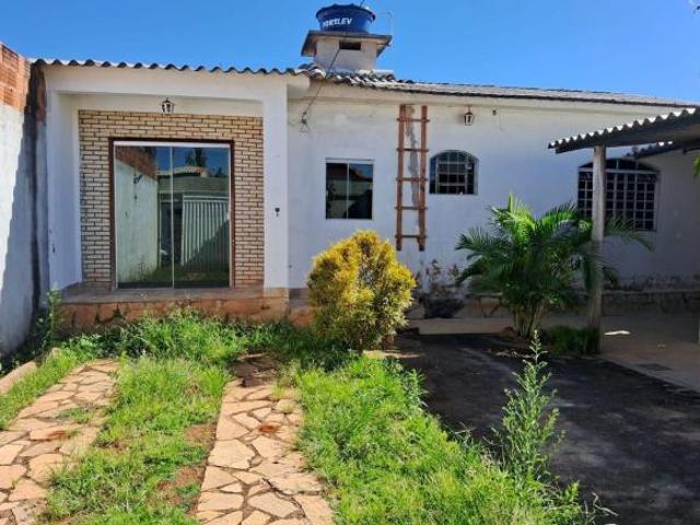 Casa venda em Região Geográfica Imediata do Distrito Federal, Região Integrada de Desenvolvimento do Distrito Federal e Entorno