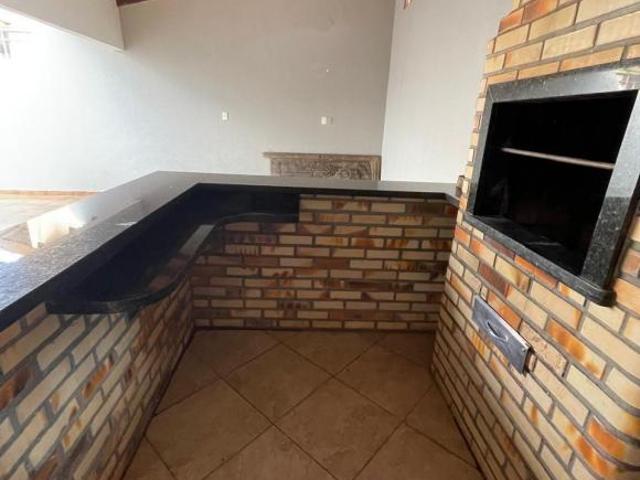 Casa venda em Astorga, Região Geográfica Intermediária de Maringá