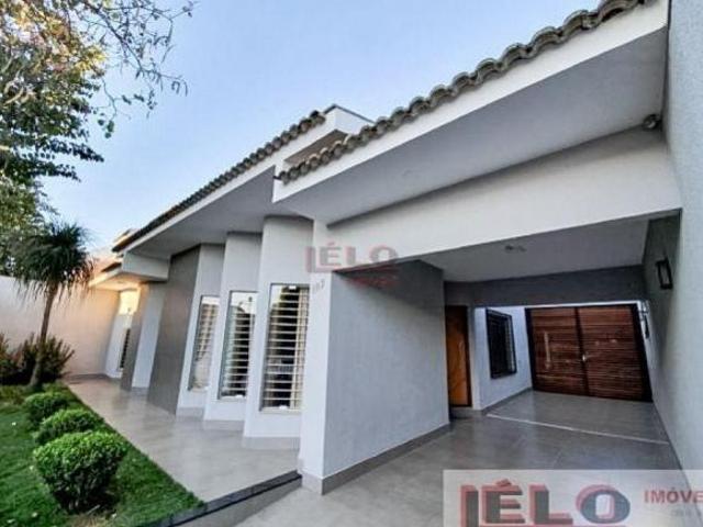 Casa venda em Região Geográfica Imediata de Maringá, Maringá