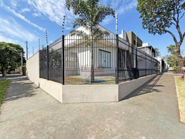 Casa venda em Região Geográfica Imediata de Maringá, Maringá
