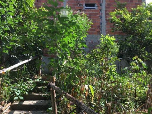 Casa venda em Região Imediata de São José dos Campos, Região Metropolitana do Vale do Paraíba e Litoral Norte
