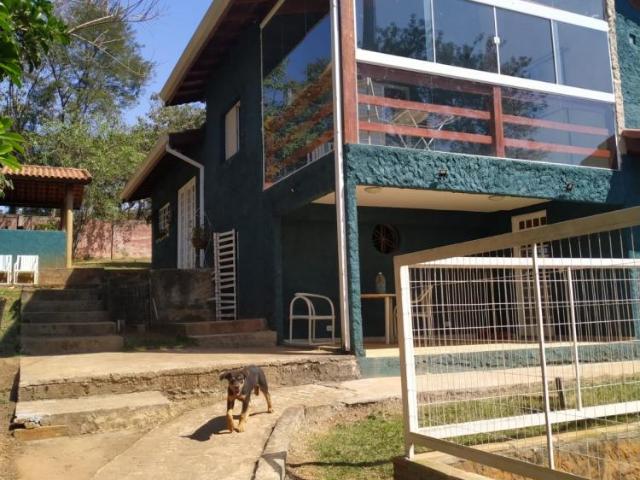 Casa venda em Santana de Parnaíba