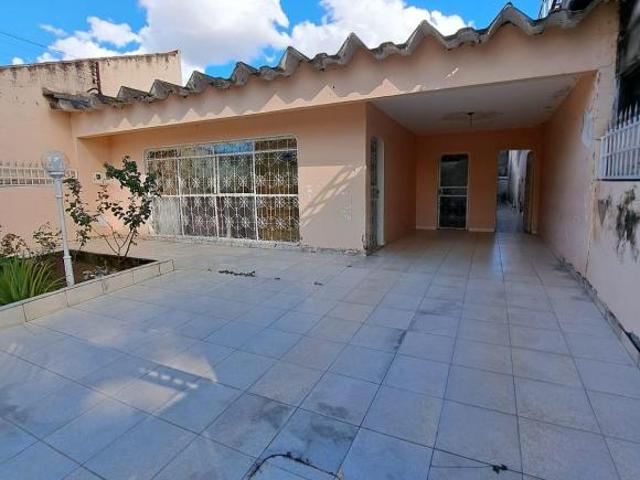 Casa venda em Região Geográfica Imediata do Distrito Federal, Região Integrada de Desenvolvimento do Distrito Federal e Entorno