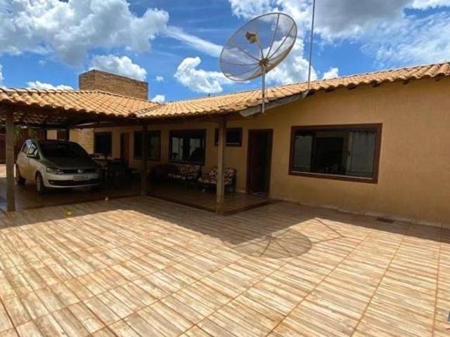 Casa venda em Região Geográfica Imediata de Águas Lindas de Goiás, Região Integrada de Desenvolvimento do Distrito Federal e Entorno