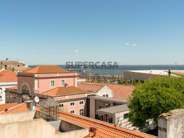 Prédio venda em Santa Maria Maior, Lisboa
