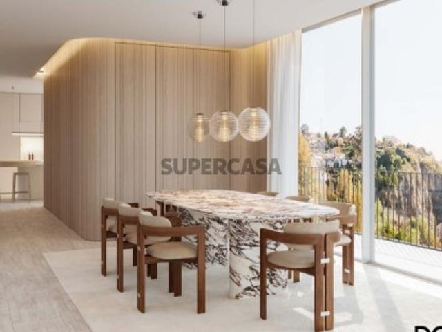 Casa venda em Porto, Lordelo Do Ouro
