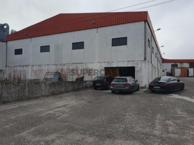 Armazém venda em Juncal, Porto De Mós