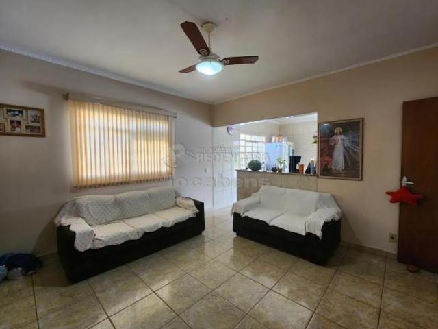 Casa venda em Região Imediata de São José do Rio Preto, Região Metropolitana de São José do Rio Preto