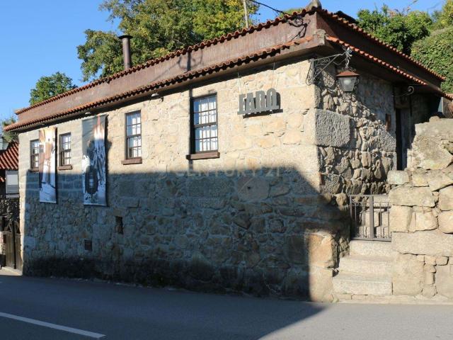 Loja venda em Felgueiras, Porto