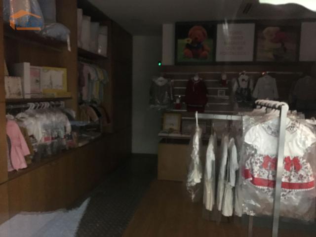 Loja venda em Gondomar (São Cosme), Valbom e Jovim, Gondomar