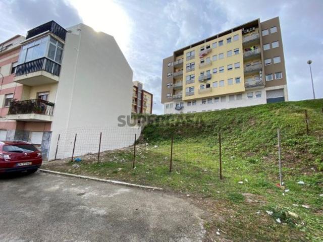 Terreno venda em Santiago Dos Velhos, Lisboa