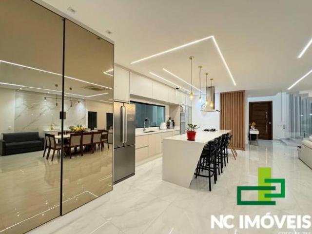 Casa venda em Região Imediata de Caraguatatuba-Ubatuba-São Sebastião, Região Metropolitana do Vale do Paraíba e Litoral Norte