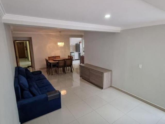 Apartamento venda em Região Geográfica Imediata do Distrito Federal, Região Integrada de Desenvolvimento do Distrito Federal e Entorno