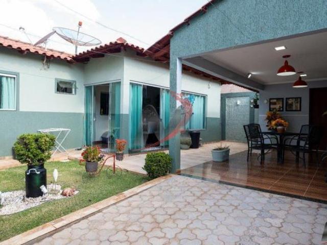 Casa venda em Região Geográfica Imediata de Águas Lindas de Goiás, Região Integrada de Desenvolvimento do Distrito Federal e Entorno