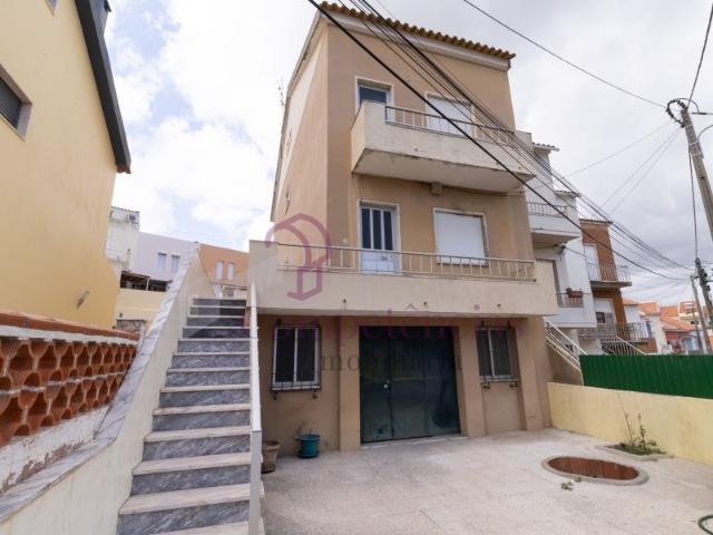 Casa venda em Grelhal, Setúbal