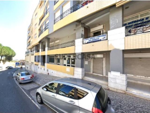 Armazém venda em Falagueira, Amadora