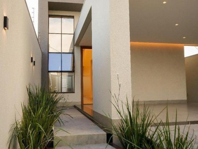 Casa venda em Região Geográfica Imediata de Águas Lindas de Goiás, Região Integrada de Desenvolvimento do Distrito Federal e Entorno