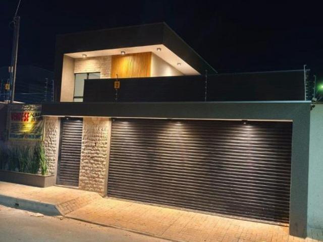 Casa venda em Região Geográfica Imediata de Águas Lindas de Goiás, Região Integrada de Desenvolvimento do Distrito Federal e Entorno