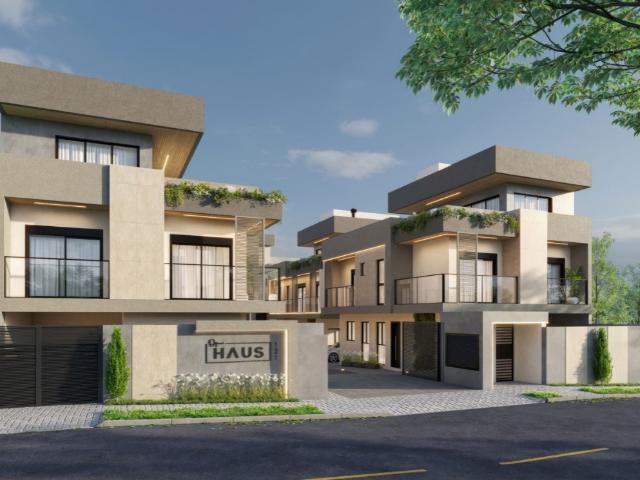 Sobrado venda em Região Geográfica Imediata de Curitiba, Região Metropolitana de Curitiba