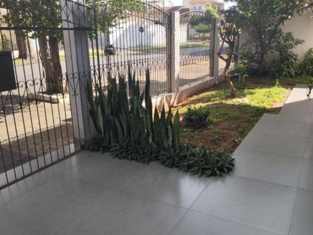 Casa venda em Região Geográfica Imediata de Maringá, Maringá