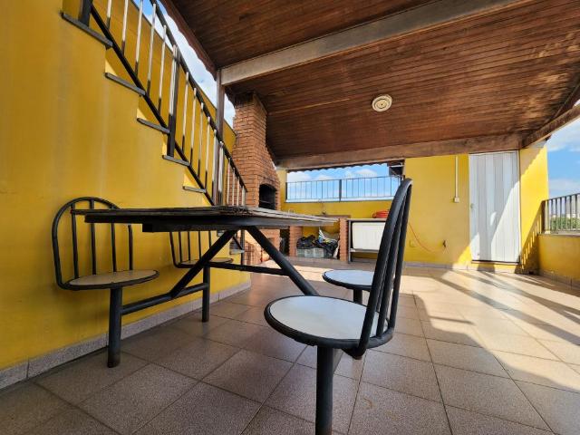 Sobrado venda em Amargosa, São Paulo