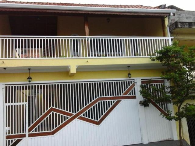 Sobrado venda em Carapicuiba