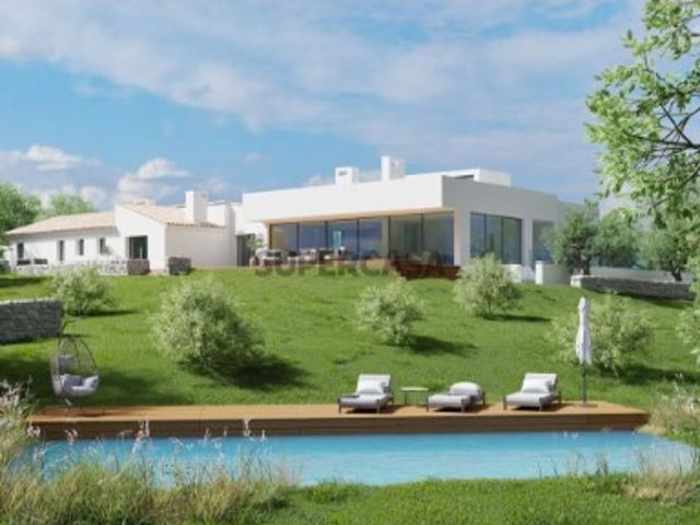 Terreno venda em Santa Catarina da Fonte do Bispo, Tavira