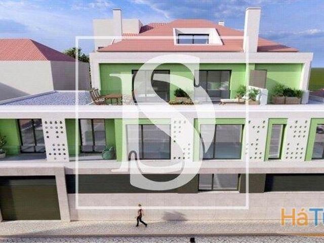 Terreno venda em Almada, Setúbal