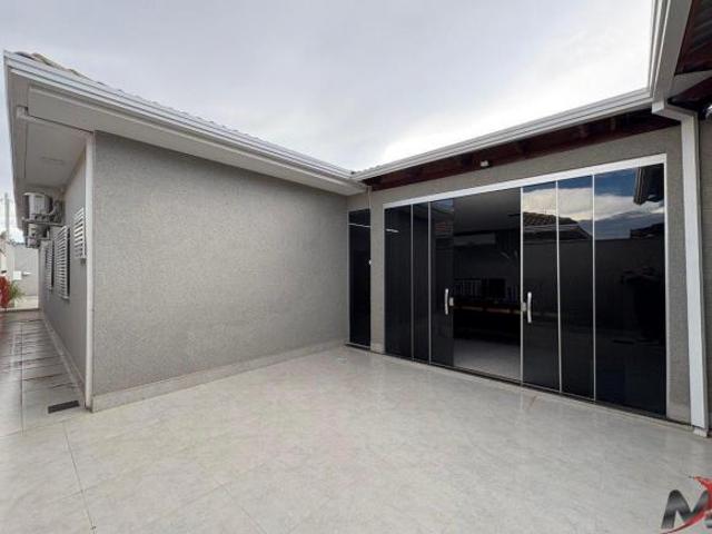 Casa venda em Região Geográfica Imediata de Águas Lindas de Goiás, Região Integrada de Desenvolvimento do Distrito Federal e Entorno