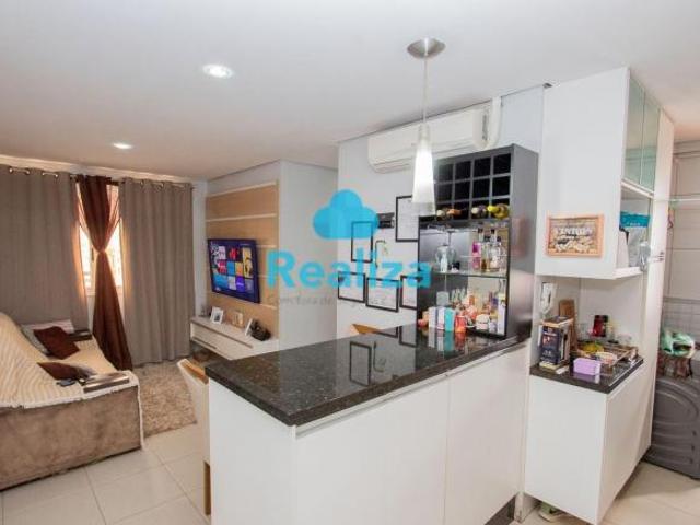 Apartamento venda em Região Geográfica Imediata do Distrito Federal, Região Integrada de Desenvolvimento do Distrito Federal e Entorno