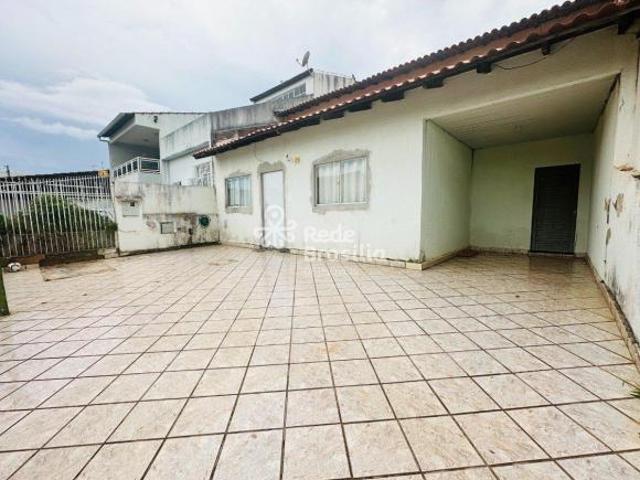 Casa venda em Região Geográfica Imediata do Distrito Federal, Região Integrada de Desenvolvimento do Distrito Federal e Entorno