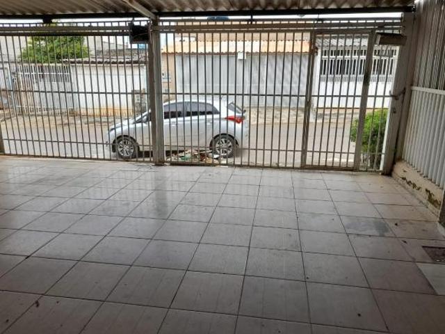 Casa venda em Região Geográfica Imediata do Distrito Federal, Região Integrada de Desenvolvimento do Distrito Federal e Entorno