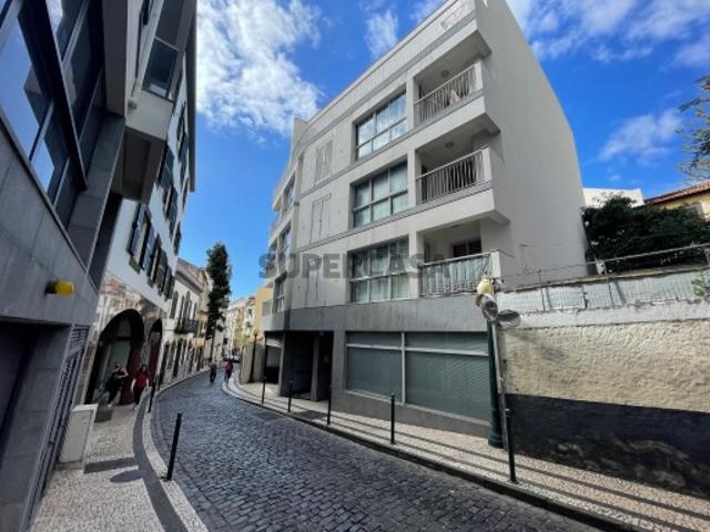 Garagem venda em Funchal, Ilha Da Madeira