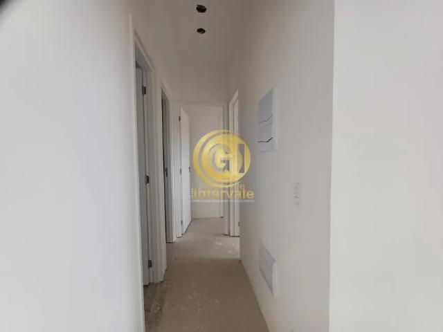 Apartamento venda em Região Imediata de São José dos Campos, Região Metropolitana do Vale do Paraíba e Litoral Norte