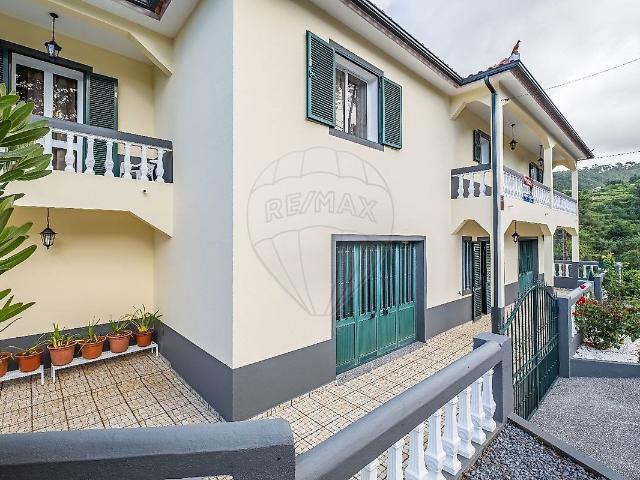 Vivenda venda em Prazeres, Ilha Da Madeira