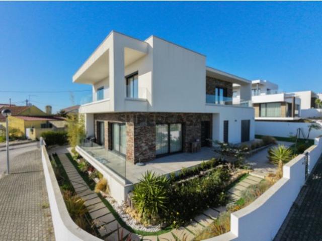 Casa venda em Alto de Ribeira d'Ilhas, Mafra