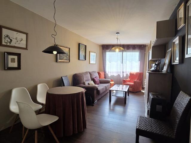 Piso en venta en Santiago de Compostela, Santiago