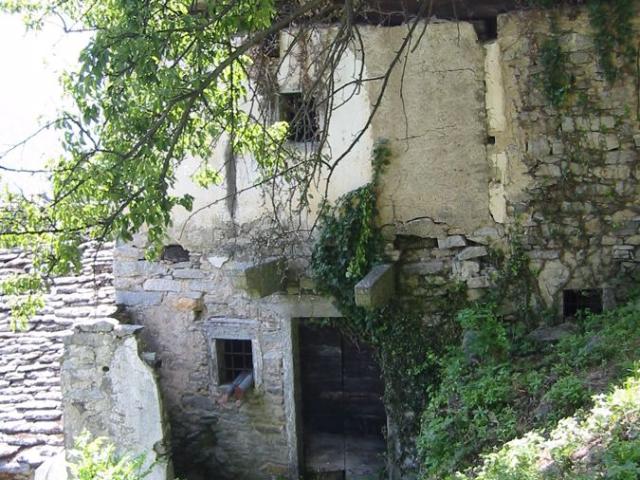 Rustico in vendita a Case Giorgio, Piemonte