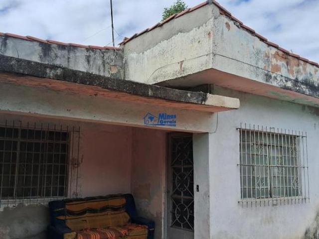 Casa venda em Região Imediata de São José dos Campos, Região Metropolitana do Vale do Paraíba e Litoral Norte