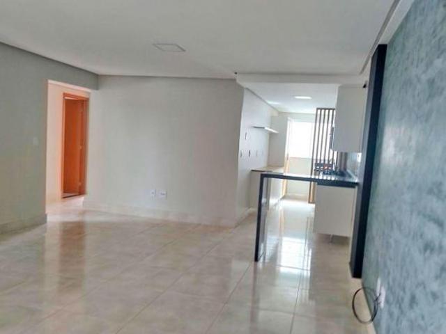 Apartamento venda em Região Geográfica Imediata do Distrito Federal, Região Integrada de Desenvolvimento do Distrito Federal e Entorno