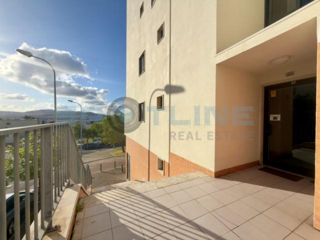 Apartamento venda em Santa Clara, Lisboa