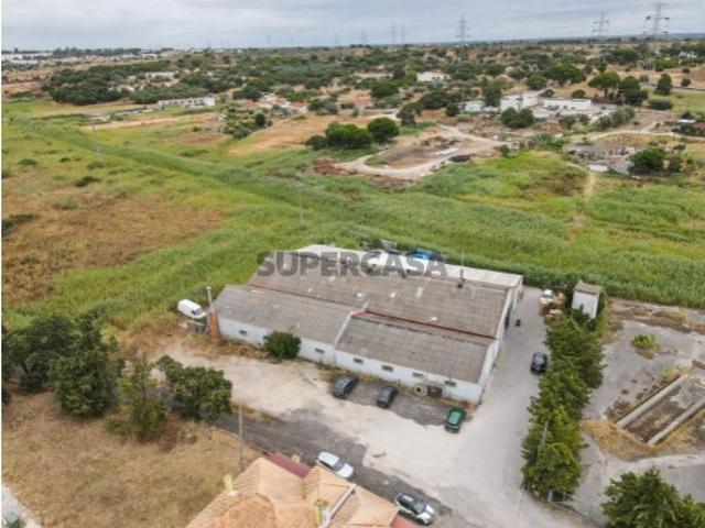 Armazém venda em Manteigadas, Setúbal