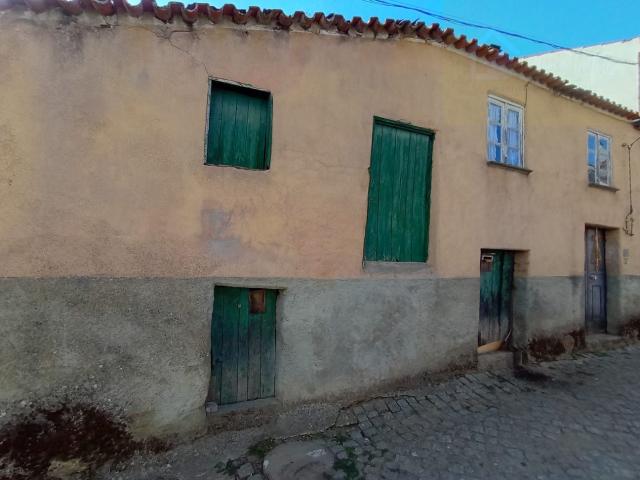Casa venda em Penalva Do Castelo, Viseu