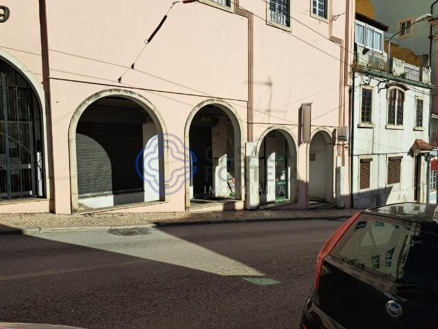 Loja venda em Coimbrã, Sé Nova