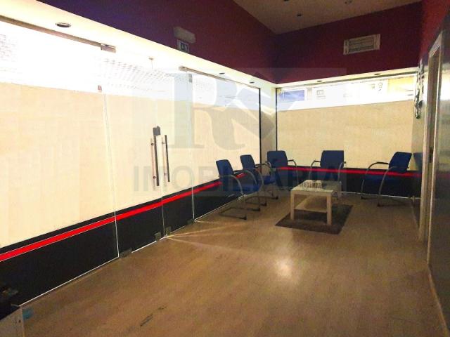 Loja venda em Santiago Dos Velhos, Lisboa